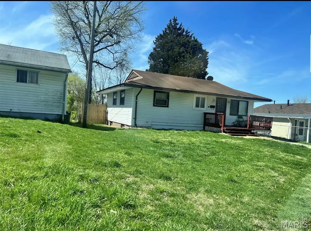 132 Glen Garry Road, Saint Louis, MO 63137 - #1