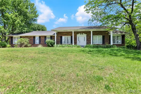 213 Dardenne Farms Drive, St Charles, MO 63304