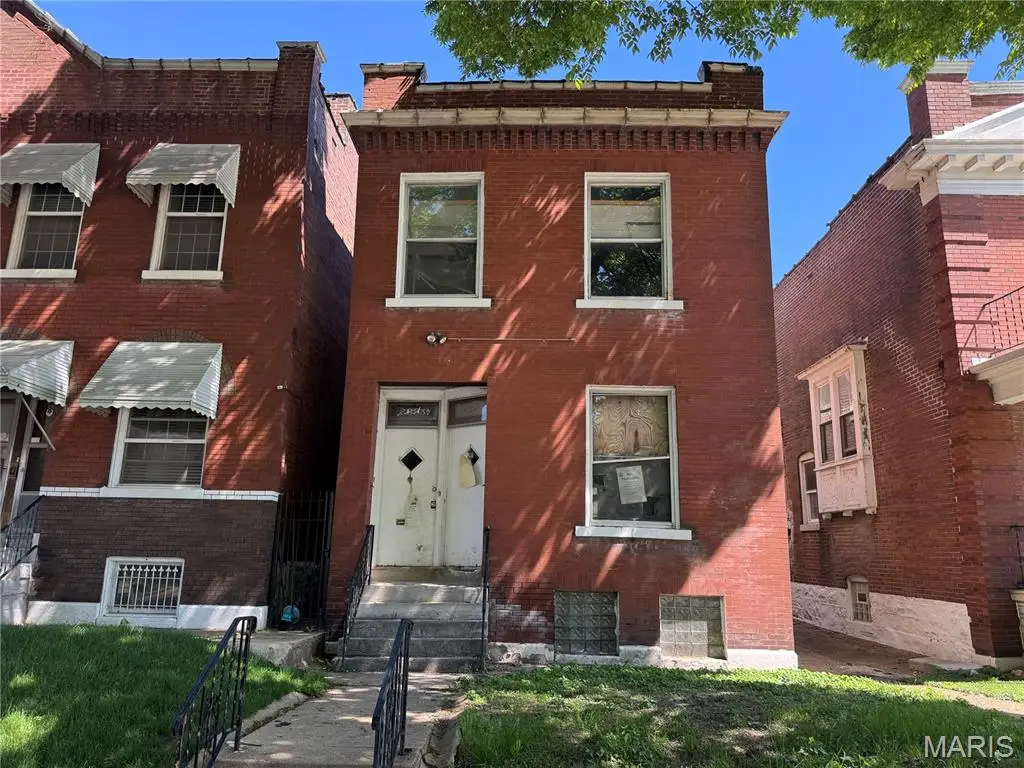 2833 Sidney Street, Saint Louis, MO 63104 - #1