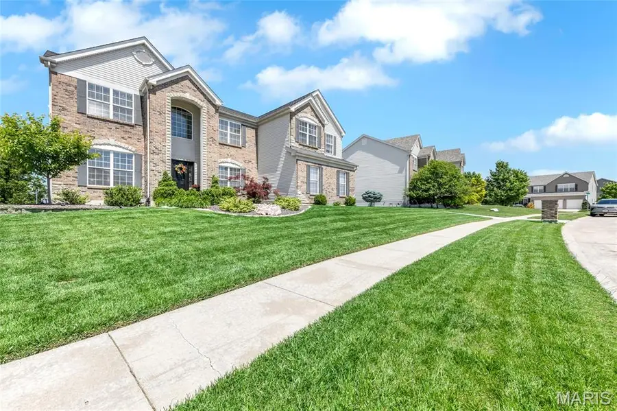 7107 Whisper Creek Drive, Wentzville, MO 63385 - #2