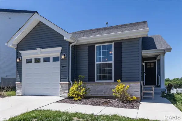 897 Black Bear Drive, House Springs, MO 63051