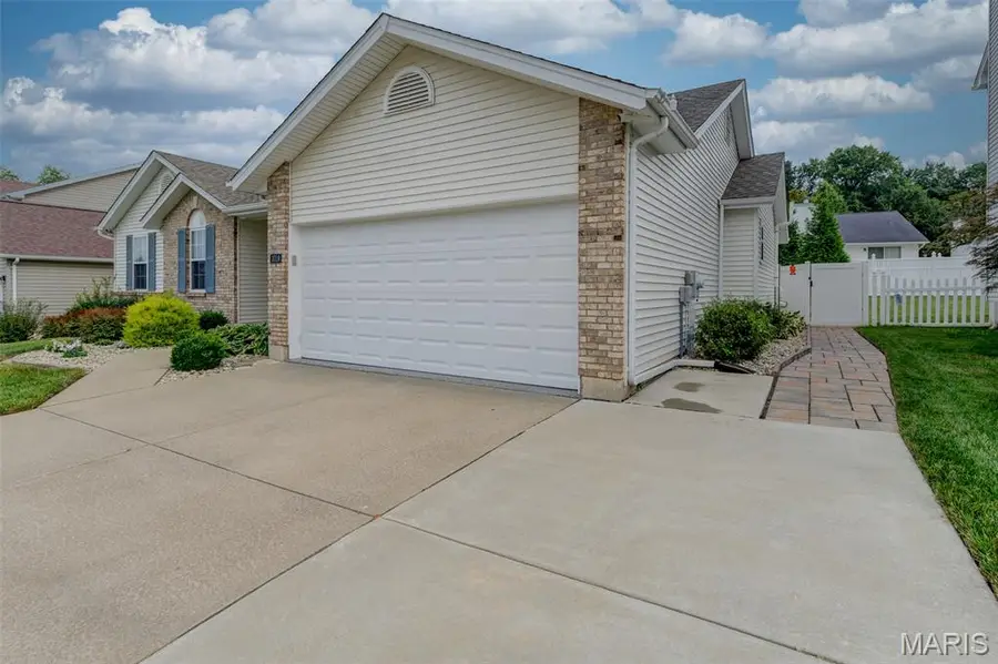 1019 Treeshade Drive, Saint Peters, MO 63376 - #3