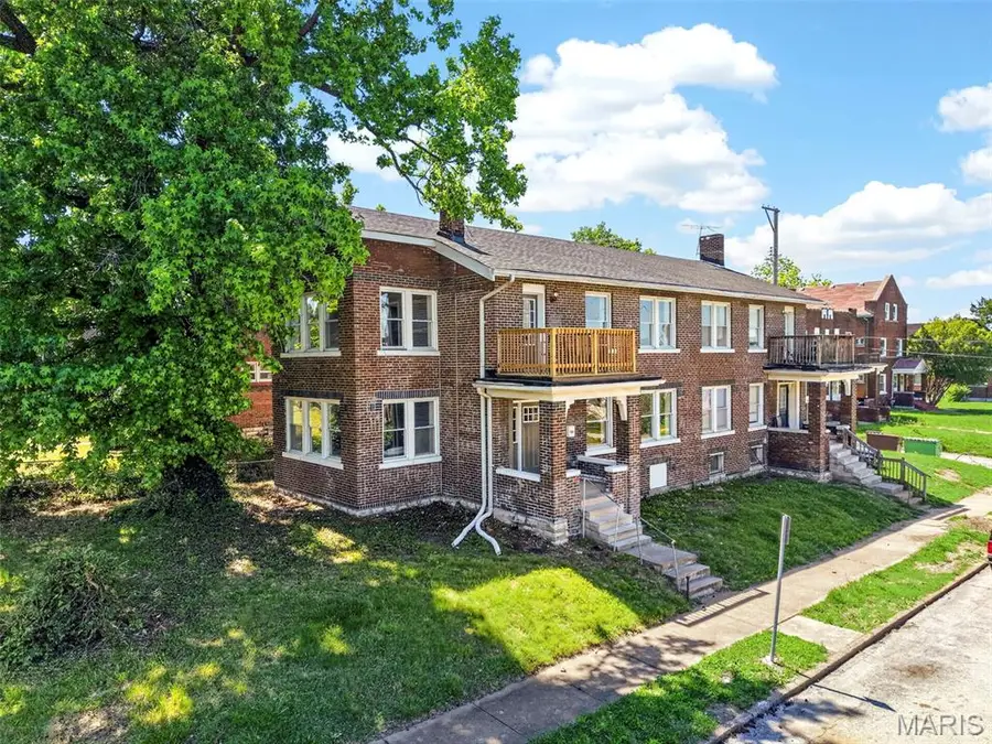 4404 Floriss Place, Saint Louis, MO 63115 - #2