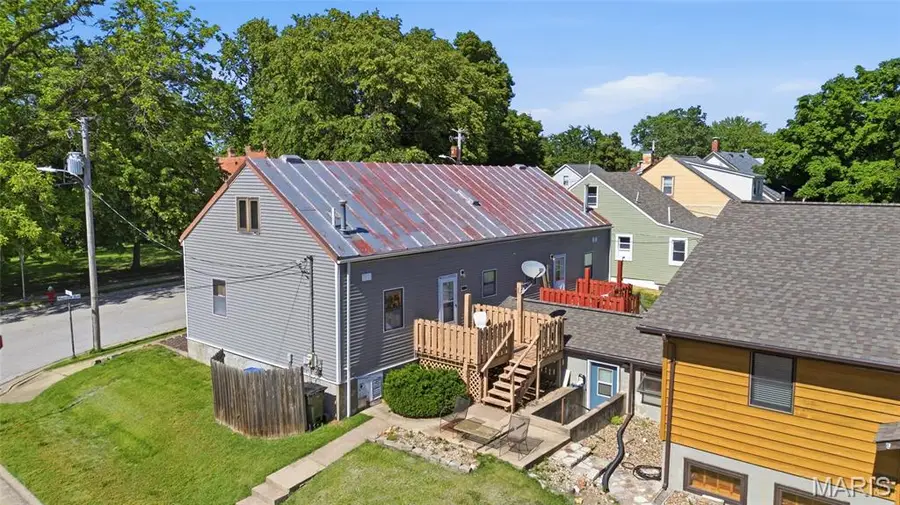 208 N Library Street, Waterloo, IL 62298 - #3
