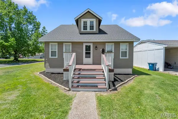 401 N 3rd Street, Chaffee, MO 63740