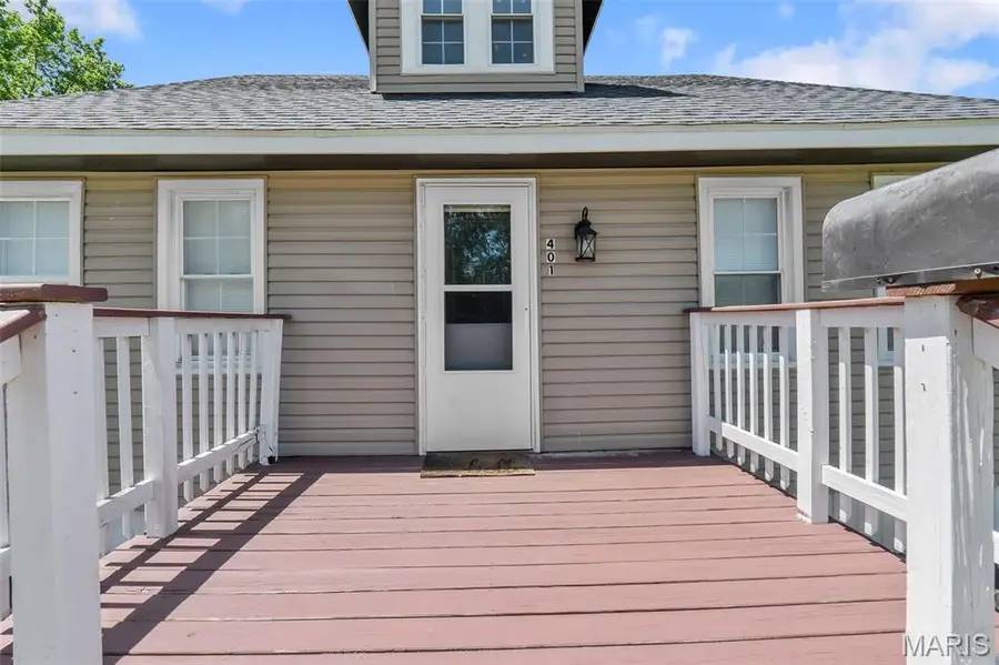 401 N 3rd Street, Chaffee, MO 63740 - #3