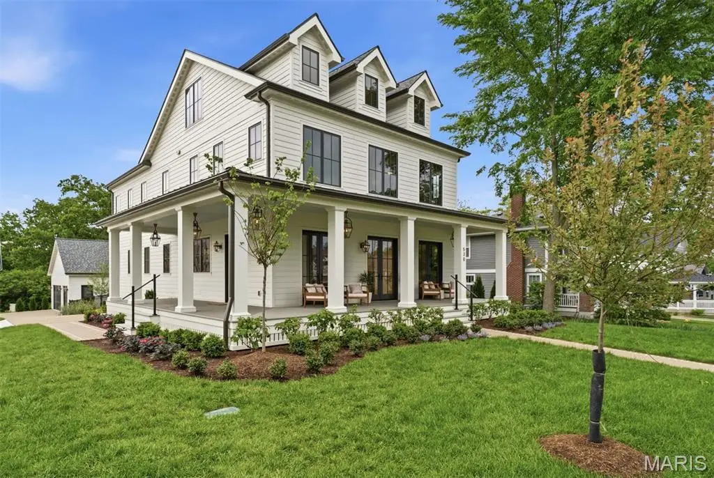 530 S Clay Avenue, Kirkwood, MO 63122 - #1