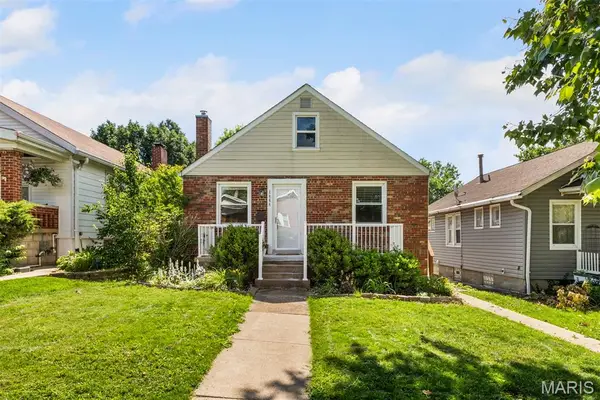 1464 Graham Street, St Louis, MO 63139