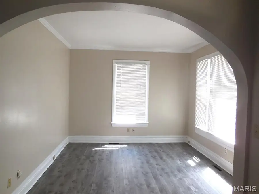 406 Springer Avenue, Edwardsville, IL 62025 - #2