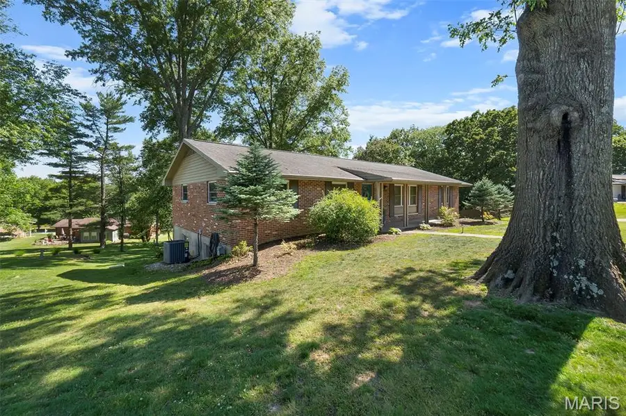 1731 Lakeshore Drive, Cape Girardeau, MO 63701 - #3