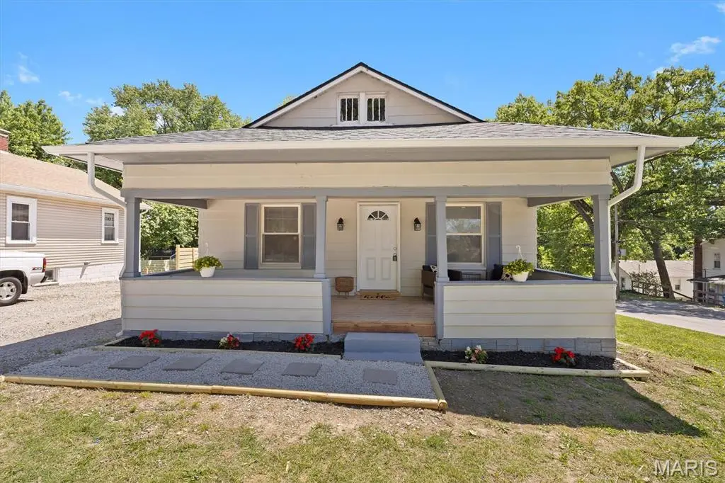 3201 Edgewood Avenue, Alton, IL 62002 - #1