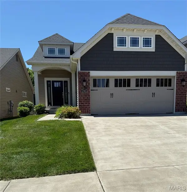 2313 Parc Saint Mitre Court, St Charles, MO 63301