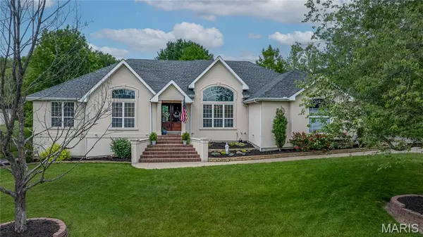 1714 Greenbrier Street, Cape Girardeau, MO 63701
