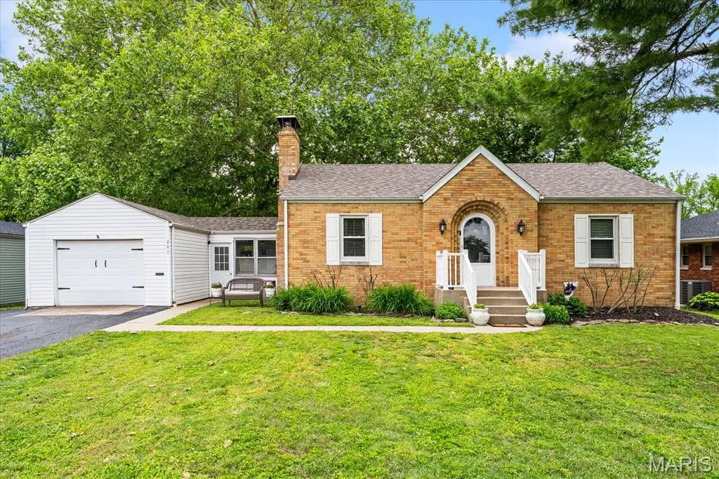 207 Edward Street, Ofallon, IL 62269 - #1