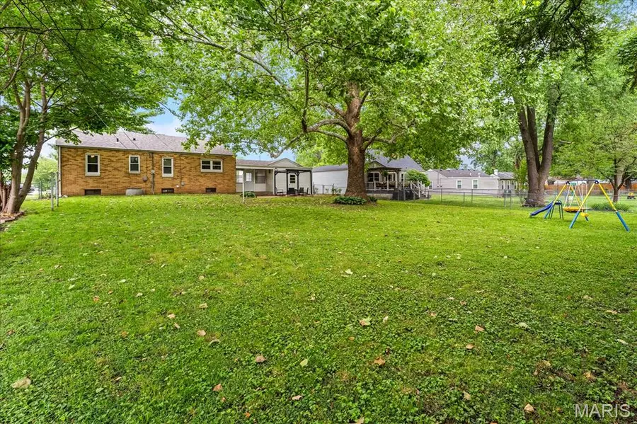 207 Edward Street, Ofallon, IL 62269 - #2