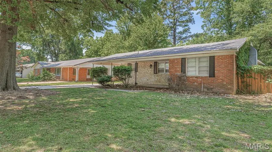 301 E Linden Circle, Kennett, MO 63857 - #3