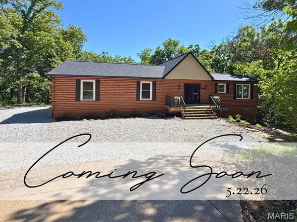 23 Lakeview Drive, St Charles, MO 63303