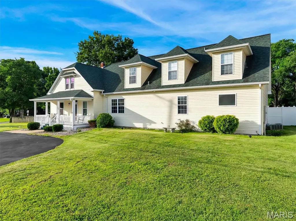 104 W North Street, Eureka, MO 63025 - #1