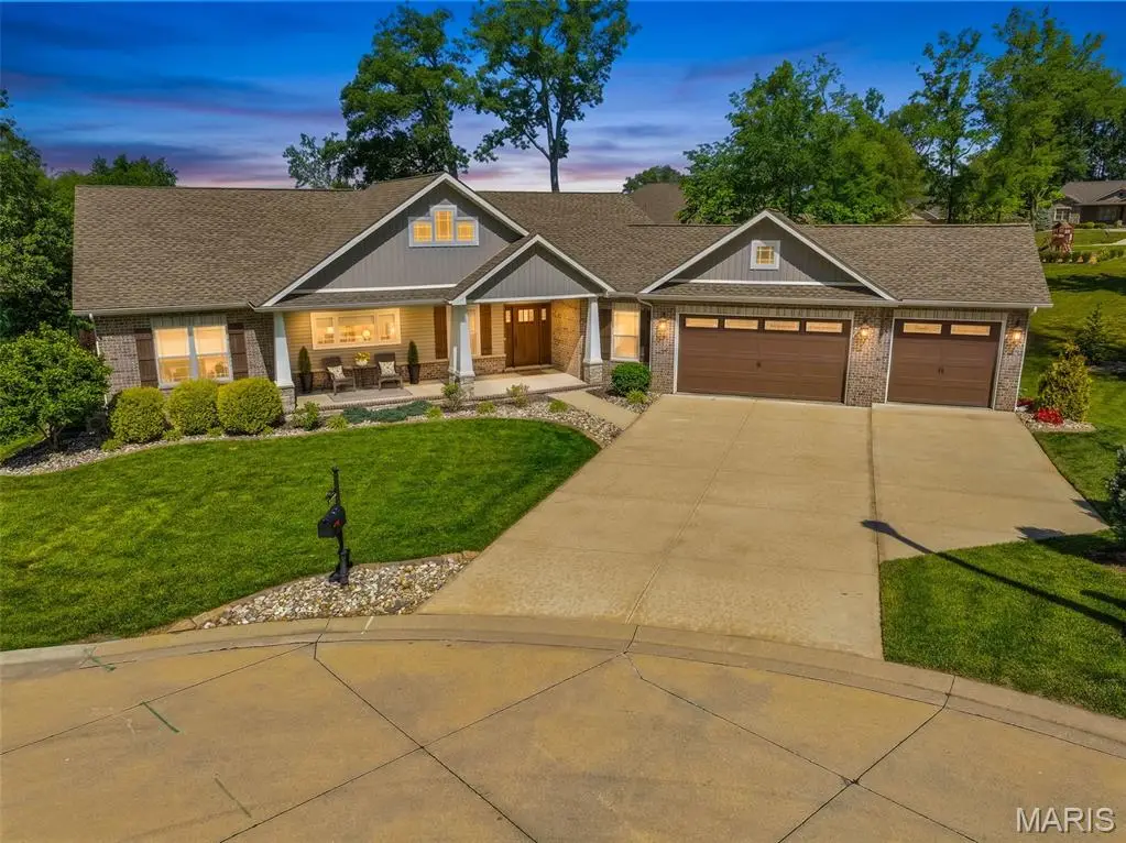 120 Independence Drive, Highland, IL 62249 - #1