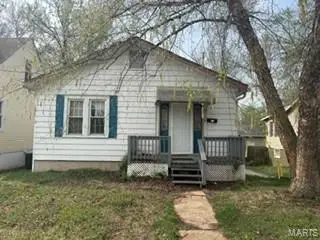 9078 Patrick Drive, Saint Louis, MO 63114 - #1
