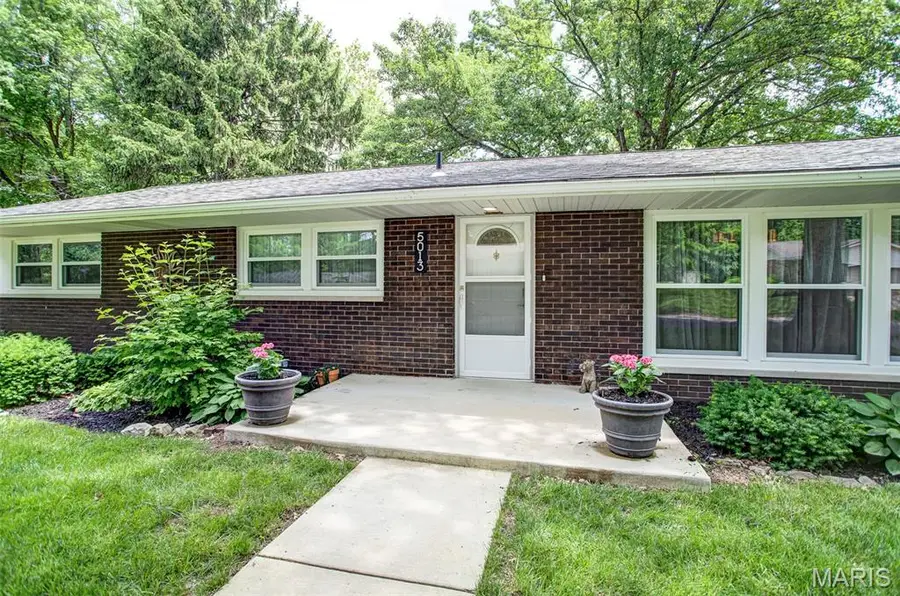 5013 Crystal Lake Dr. Drive, Godfrey, IL 62035 - #2