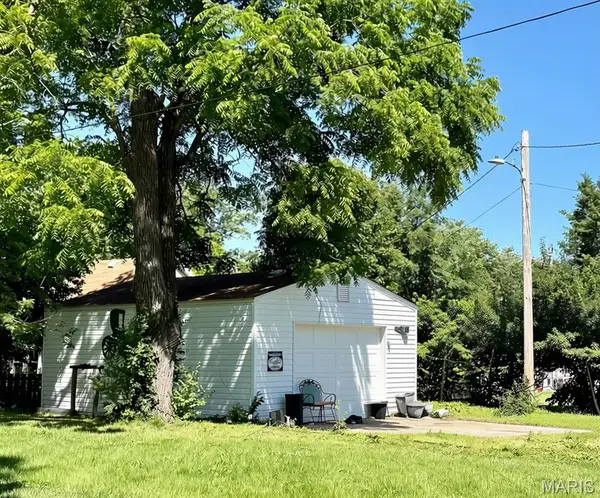412 Monroe Street, Desloge, MO 63601