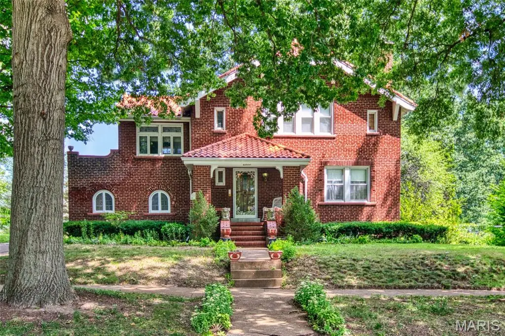 2910 Hatherly Drive, Bel Nor, MO 63121 - #1