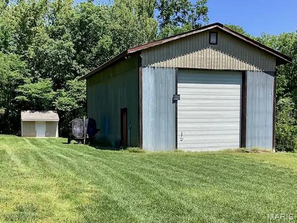 315 Puetz Lane, Gray Summit, MO 63039
