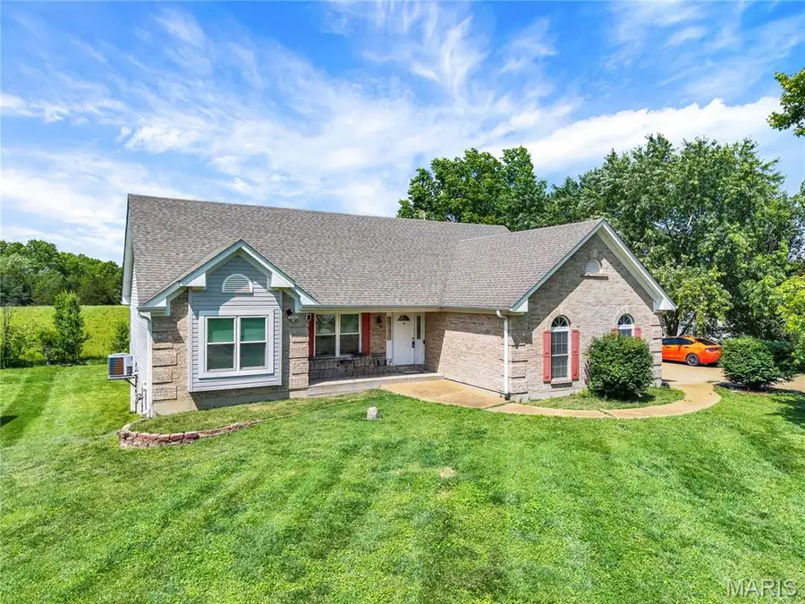 215 Candlewick Drive, Pacific, MO 63069 - #2