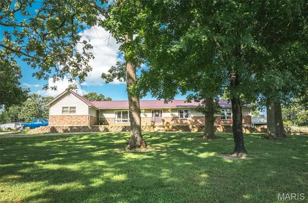 15460 N Highway 68, St James, MO 65559