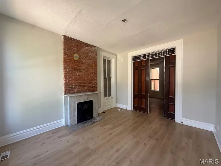 1725 Oregon Place, Saint Louis, MO 63104 - #2