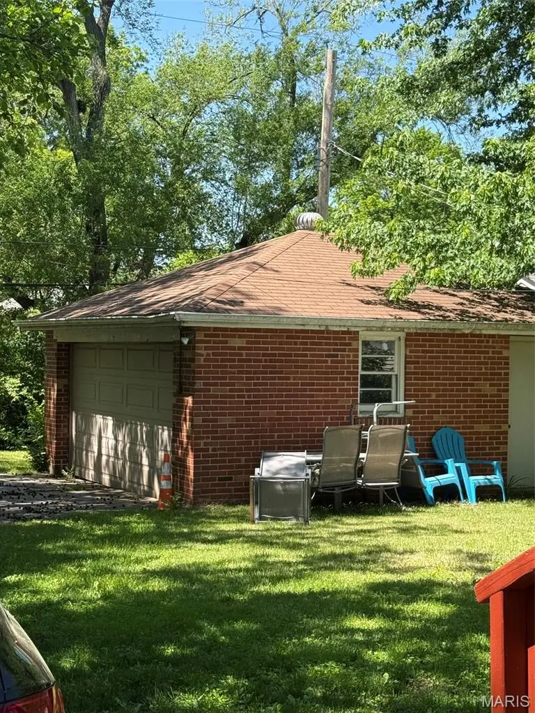 185 De Smet Drive, Florissant, MO 63031 - #3