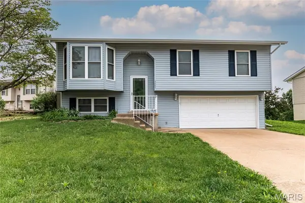 3267 Lupine Drive, Arnold, MO 63010