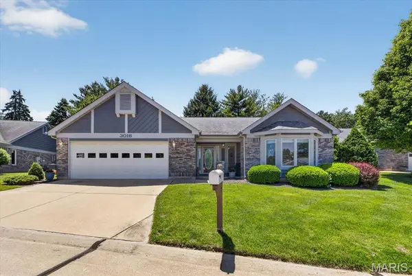 3016 Devilla Trail #23A, St Charles, MO 63301