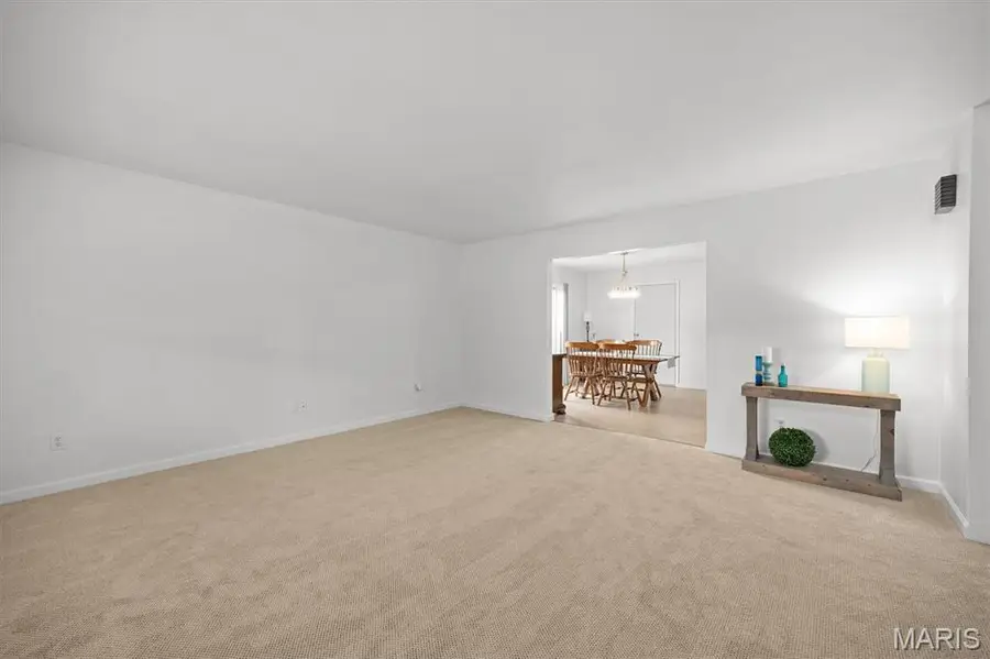 404 Whitehall Court, Belleville, IL 62223 - #3