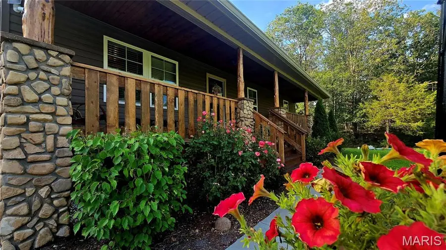 831 Old Colony Road, Defiance, MO 63341 - #3