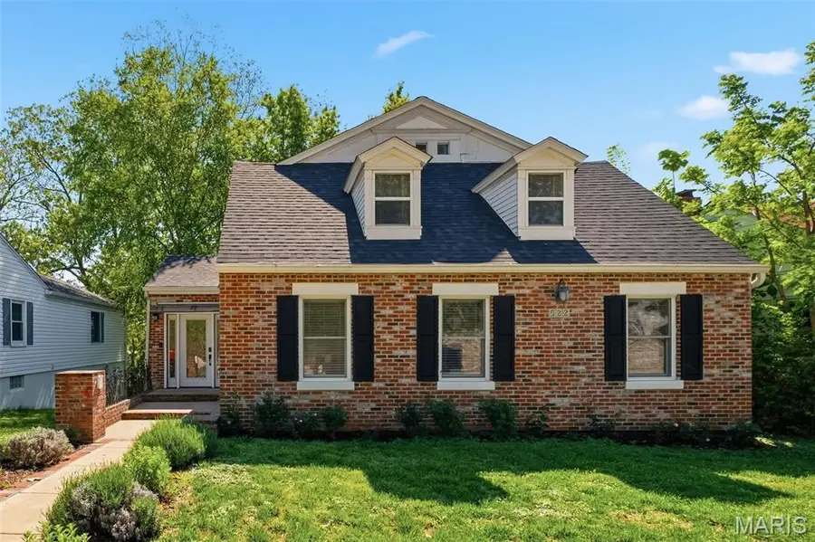 522 S 2nd Street, Saint Charles, MO 63301 - #2