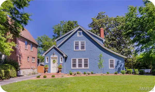 710 S Rock Hill Road, Webster Groves, MO 63119