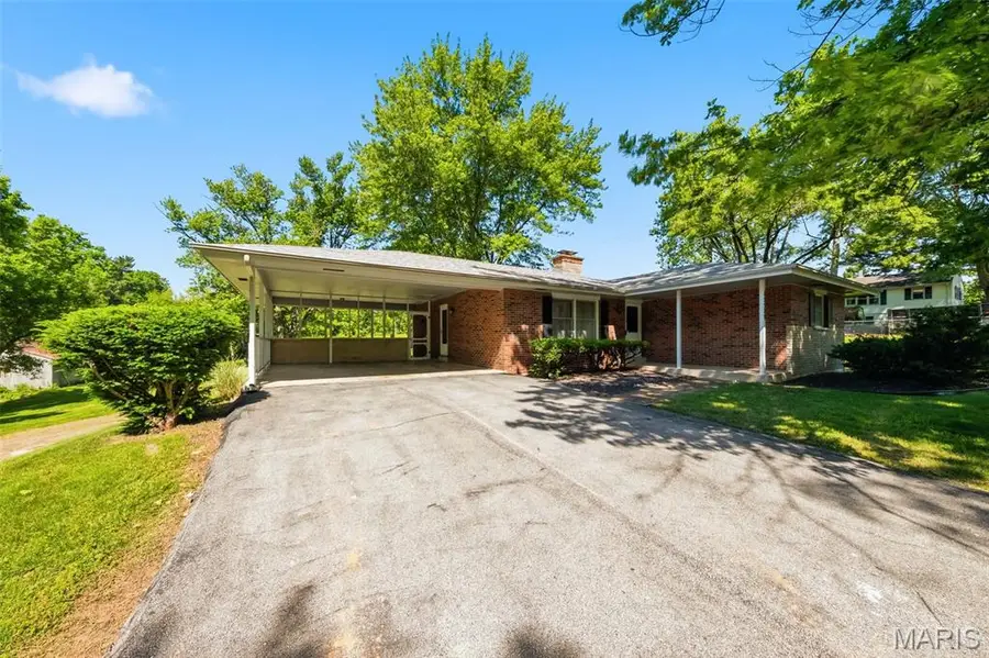 13579 Old Jamestown Road, Black Jack, MO 63033 - #3