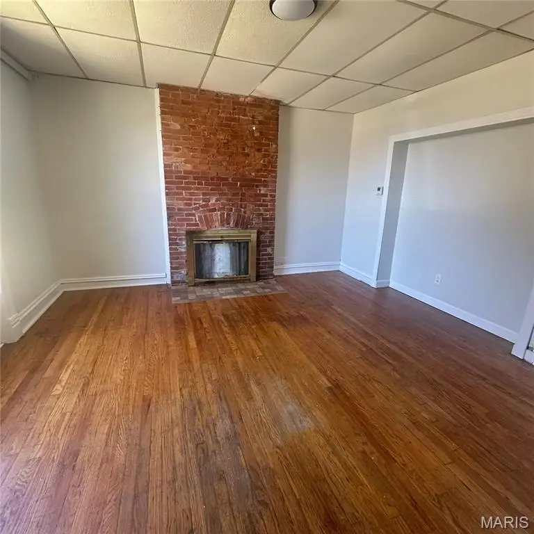 4642 Farlin Avenue #1F, Saint Louis, MO 63115 - #2