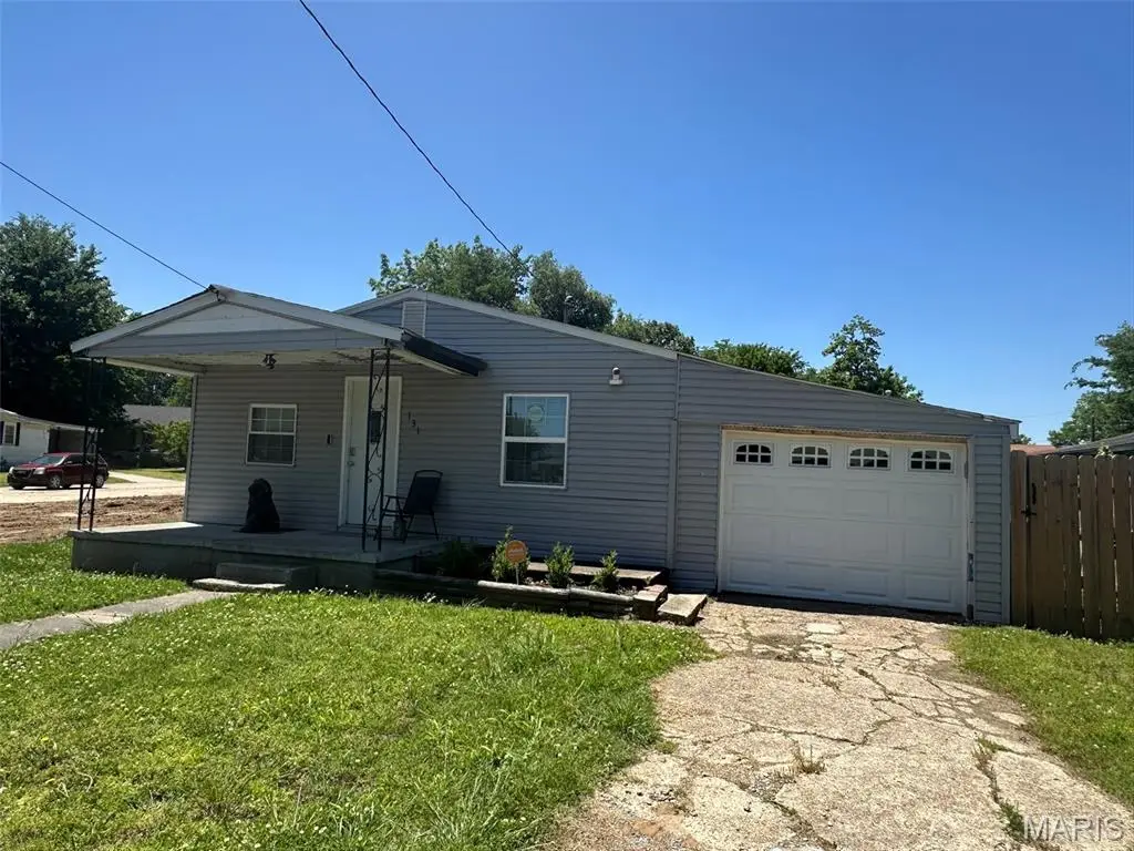 131 Bynum Street, Sikeston, MO 63801 - #1