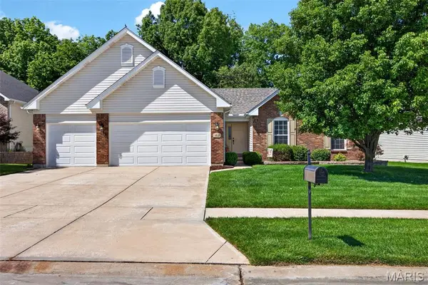 1013 Roosevelt Drive, Wentzville, MO 63385