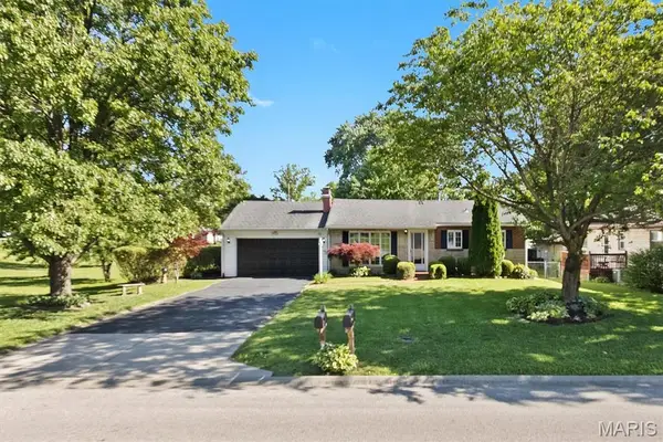 212 Kassing Avenue, Fairview Heights, IL 62208