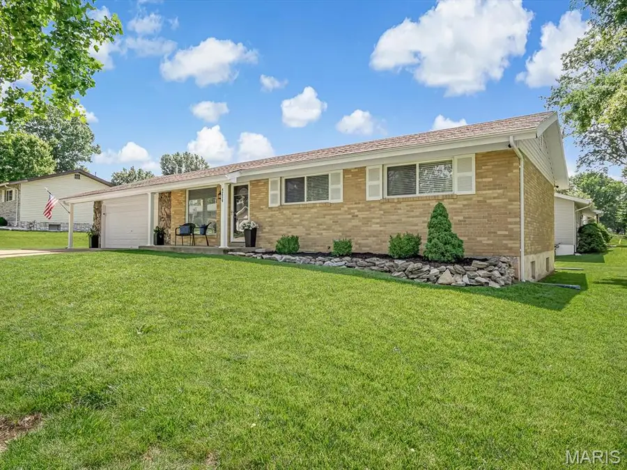 4226 Aqua Ridge Drive, Saint Louis, MO 63129 - #2