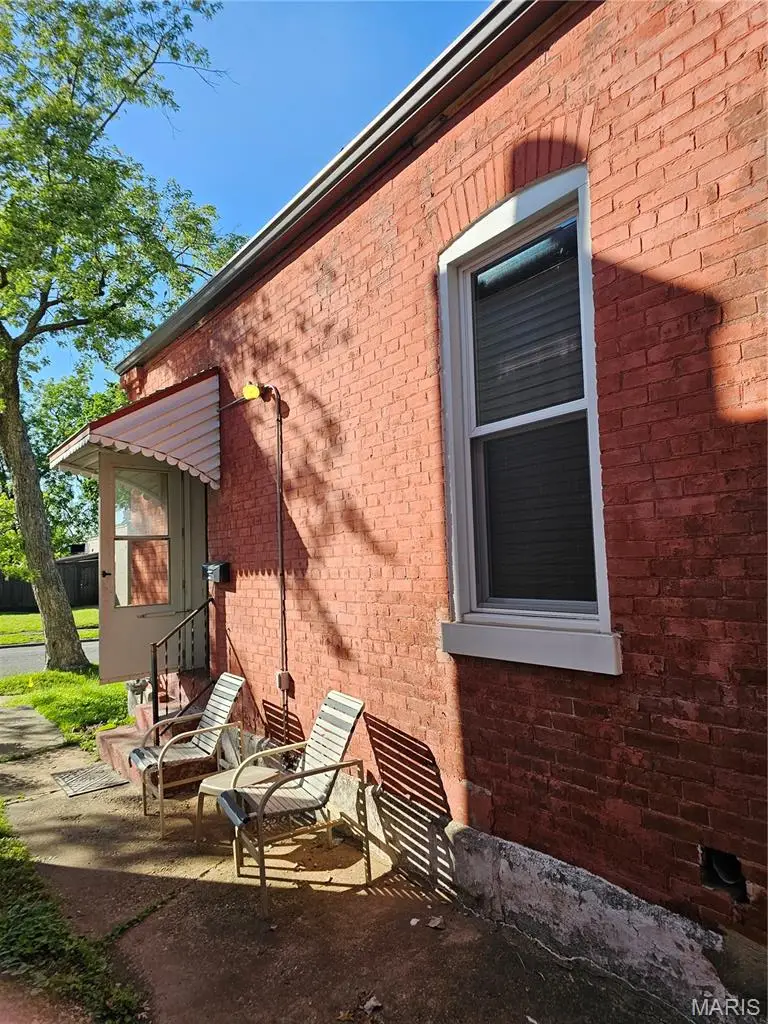 6104 Idaho Avenue, Saint Louis, MO 63111 - #2