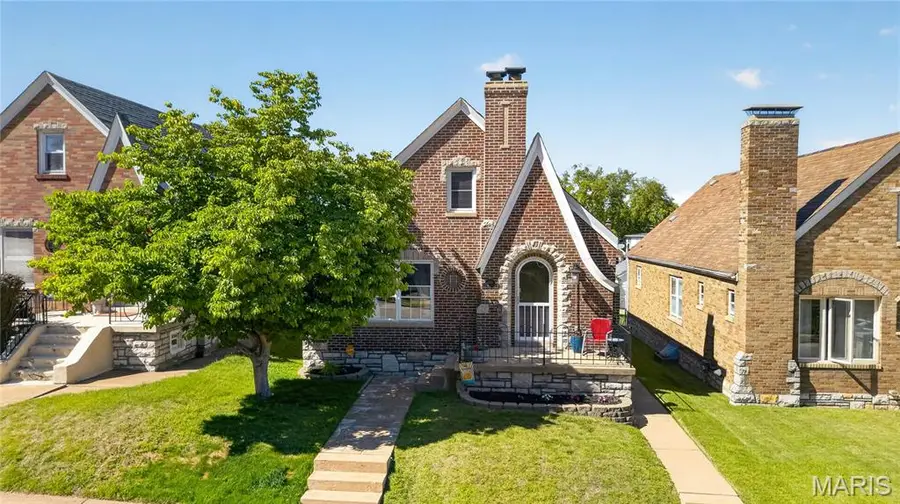 6627 Winona Avenue, Saint Louis, MO 63109 - #2