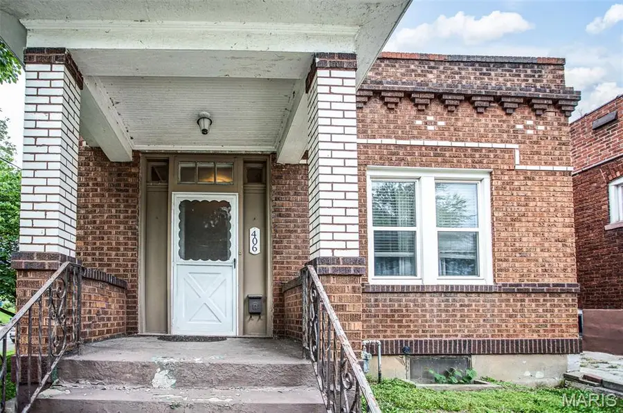 406 E 9th Street, Alton, IL 62002 - #3
