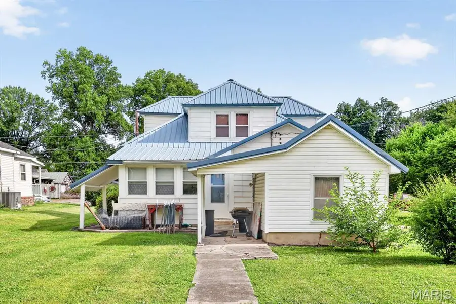 317 W Fannetta Street, Dexter, MO 63804 - #2
