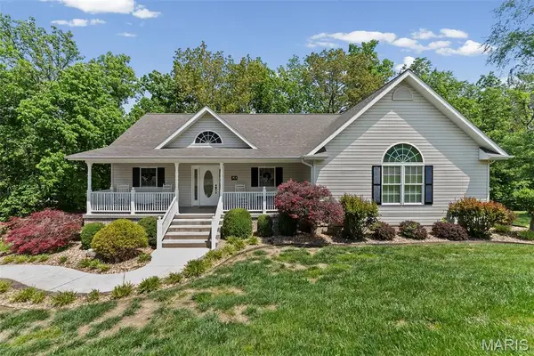 201 Estate Drive, Chester, IL 62233
