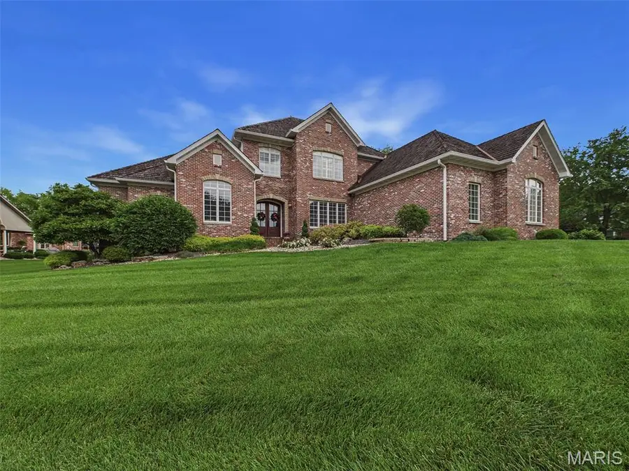 9 Dunbridge Court, Glen Carbon, IL 62034 - #2